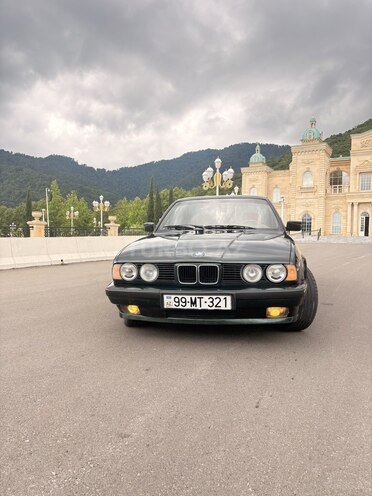 BMW 525-1