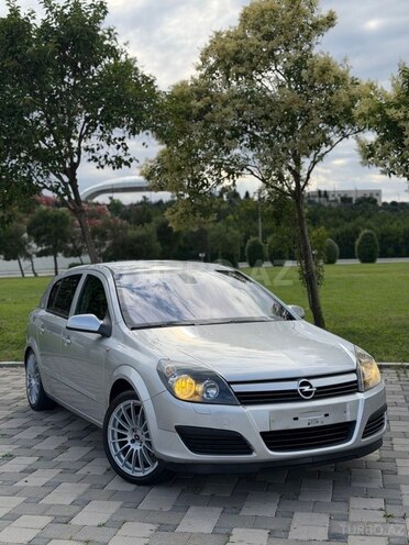 Opel Astra-2