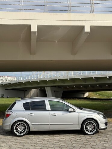Opel Astra-8