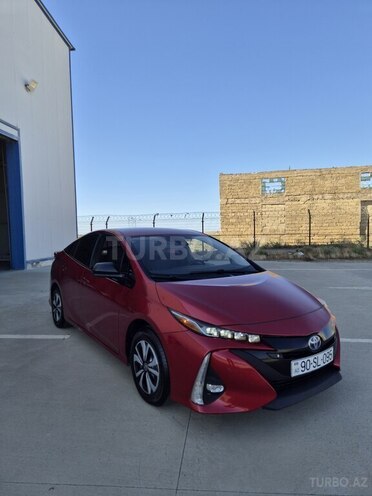Toyota Prius Prime-3