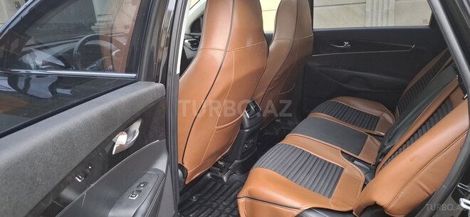Kia Sorento-7