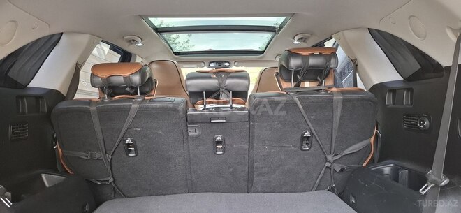 Kia Sorento-9
