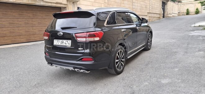 Kia Sorento-10