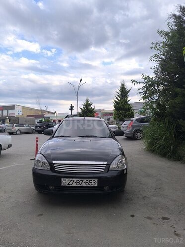 LADA (VAZ) Priora-1