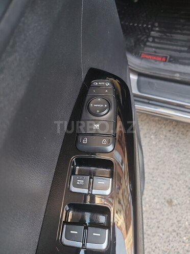 Kia Sportage-12