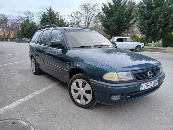 Opel Astra-2
