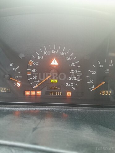 Mercedes C 200-9