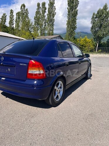 Opel Astra-6