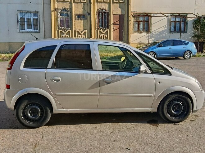 Opel Meriva-4