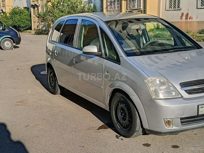 Opel Meriva-8