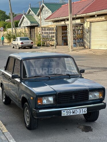 LADA (VAZ) 2107-1