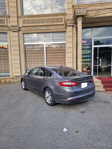 Ford Fusion (North America)-2