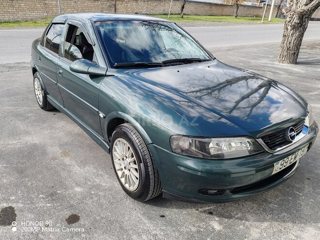 Opel Vectra-3