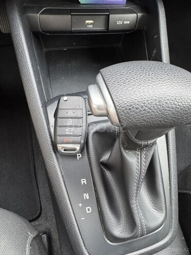 Kia Rio-14