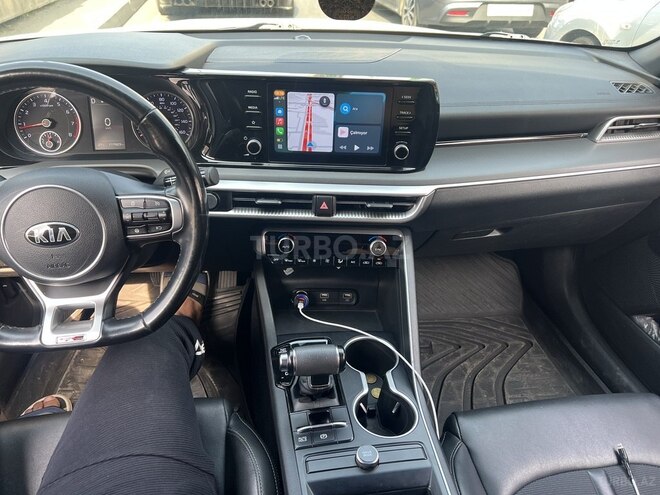 Kia K5-8