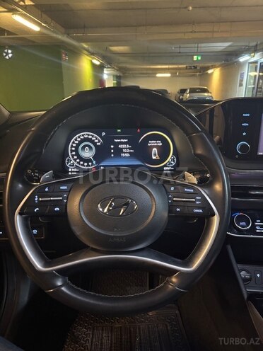 Hyundai Sonata-3
