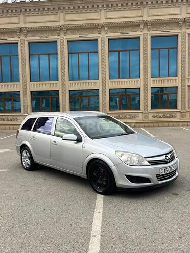 Opel Astra-2
