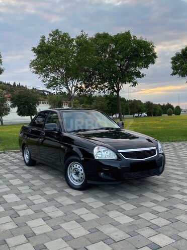 LADA (VAZ) Priora-1