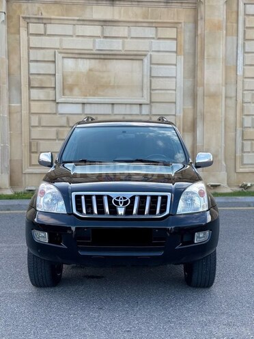 Toyota Land Cruiser Prado-4