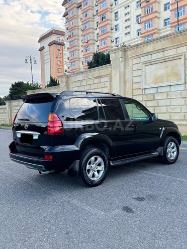 Toyota Land Cruiser Prado-8