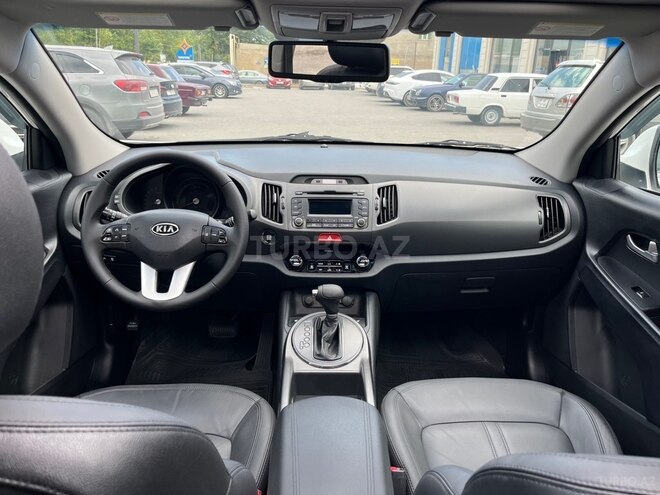 Kia Sportage-12