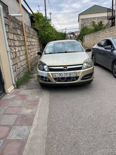 Opel Astra-1