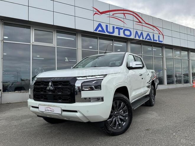 Mitsubishi L200-15