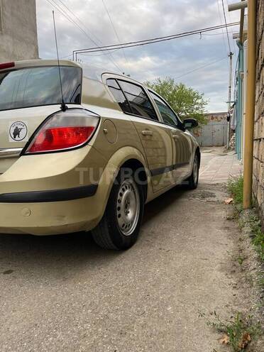 Opel Astra-4