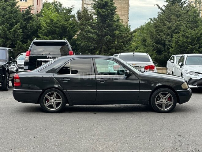 Mercedes C 200-16