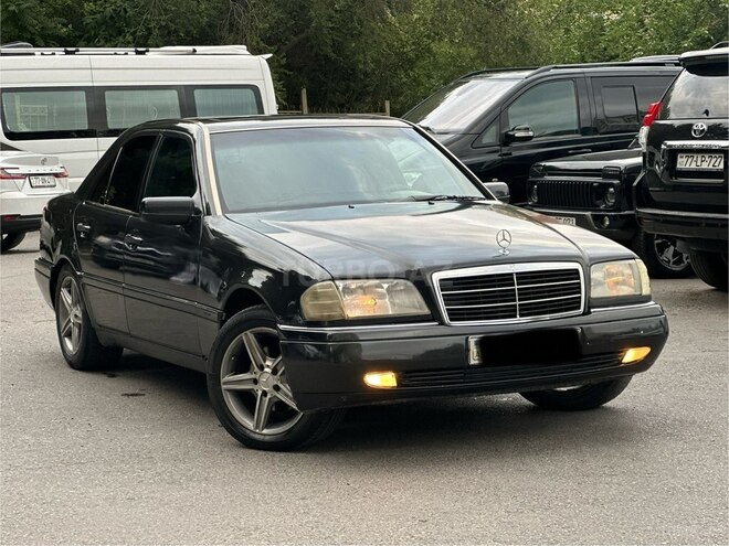Mercedes C 200-4