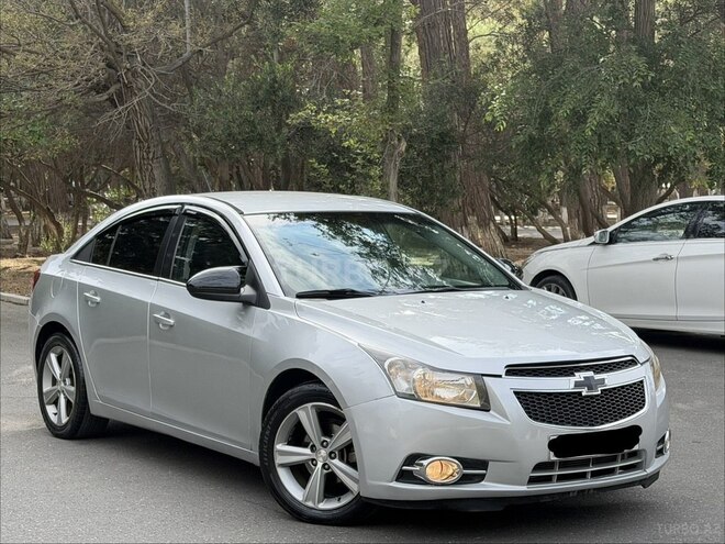 Chevrolet Cruze-1