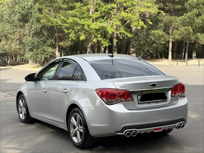 Chevrolet Cruze-7