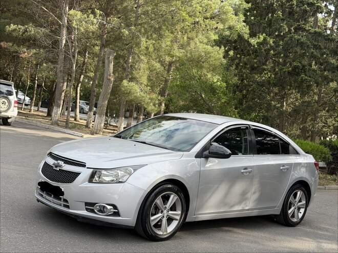 Chevrolet Cruze-4