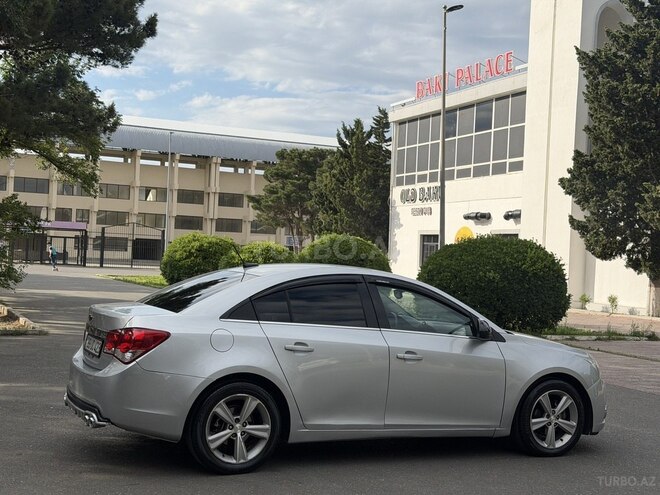 Chevrolet Cruze-5