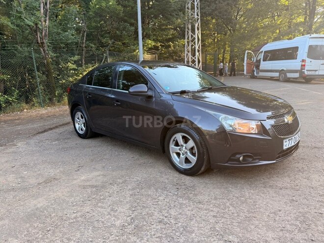 Chevrolet Cruze-3