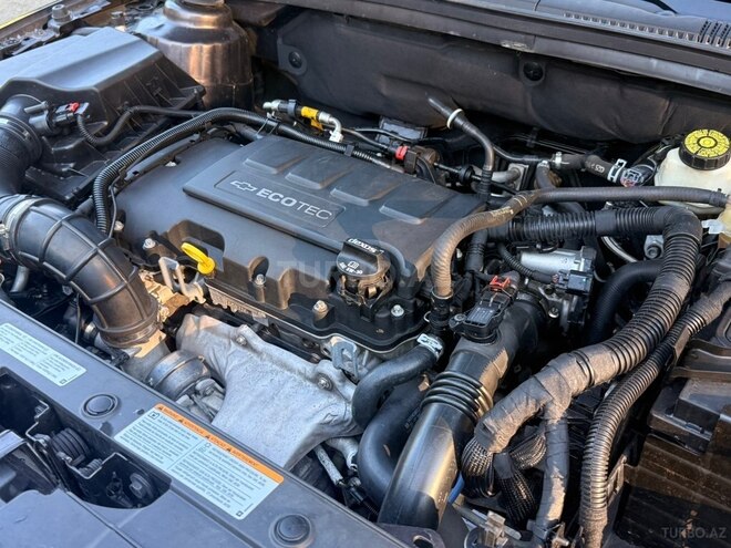 Chevrolet Cruze-18