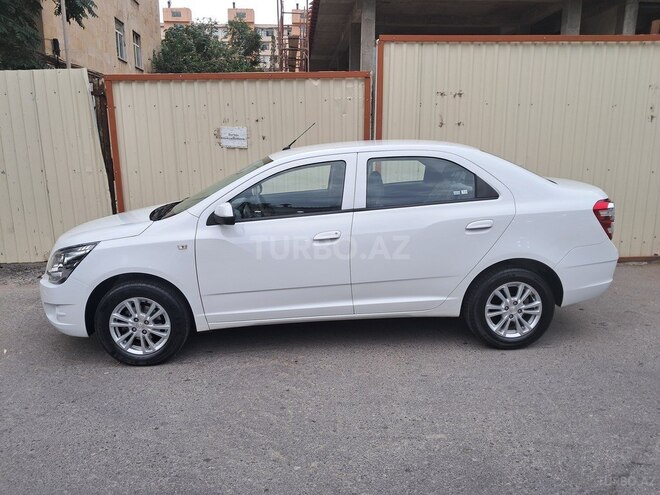 Chevrolet Cobalt-8