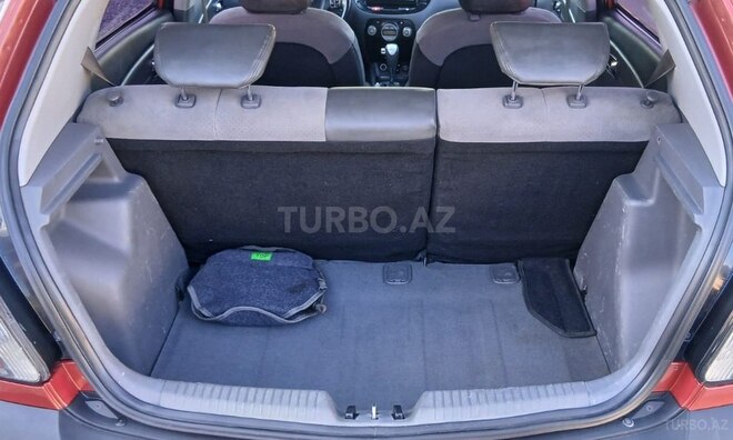 Kia Rio-17