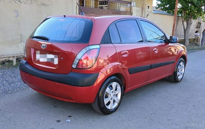 Kia Rio-7
