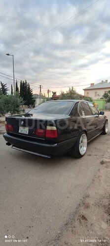 BMW 525-8