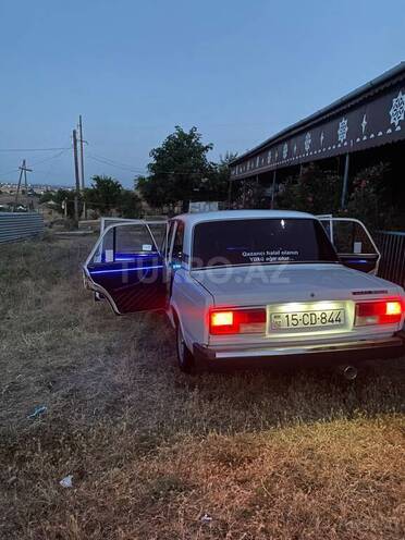 LADA (VAZ) 2107-16