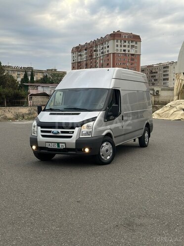 Ford Transit-1