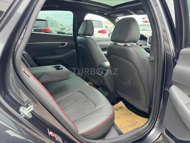 Hyundai Sonata-10