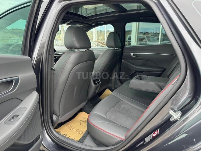 Hyundai Sonata-5