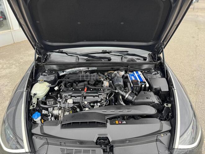 Hyundai Sonata-2