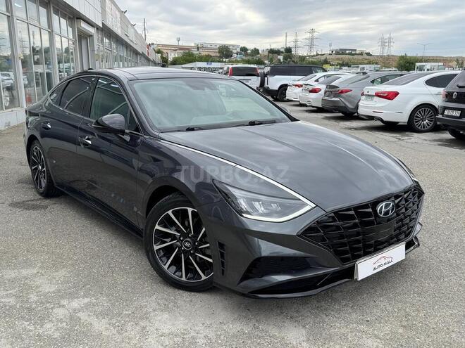 Hyundai Sonata-13