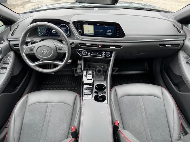 Hyundai Sonata-6