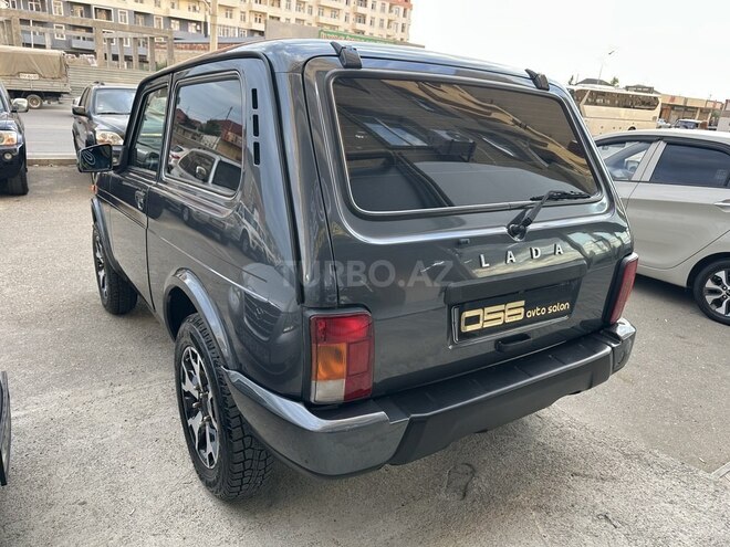 LADA (VAZ) Niva-10