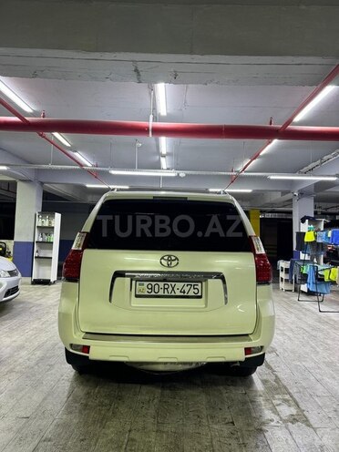 Toyota Land Cruiser Prado-2