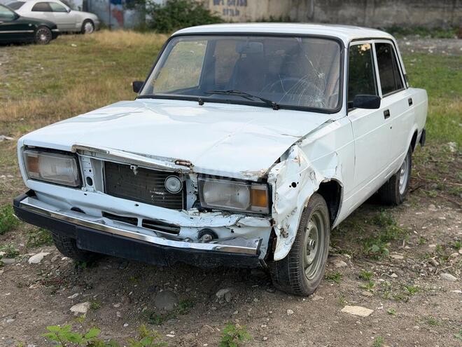 LADA (VAZ) 2107-3